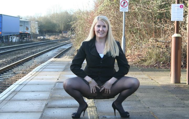 Взрослые бабы в колготках фото обалдеть